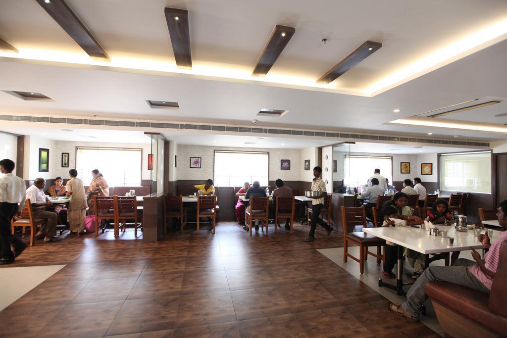 Mmr Gardens Hotel Madurai Buitenkant foto
