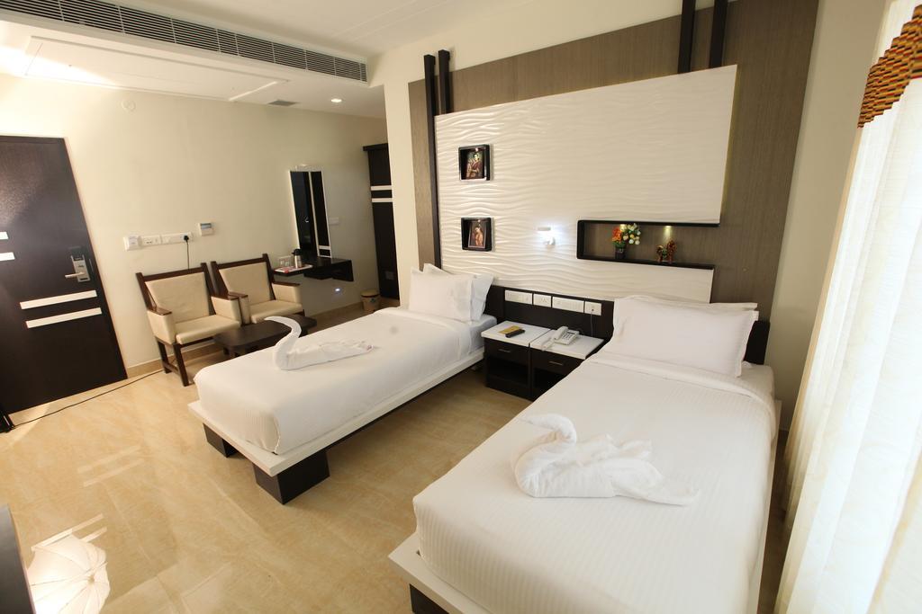 Mmr Gardens Hotel Madurai Buitenkant foto